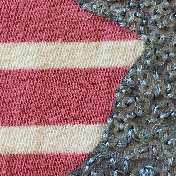 Girl’s long sleeve with sequin animal - Picture 3 of 4